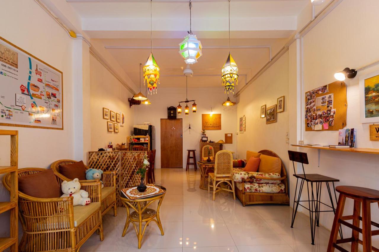 One Of Us House Vandrehjem Bangkok Eksteriør billede